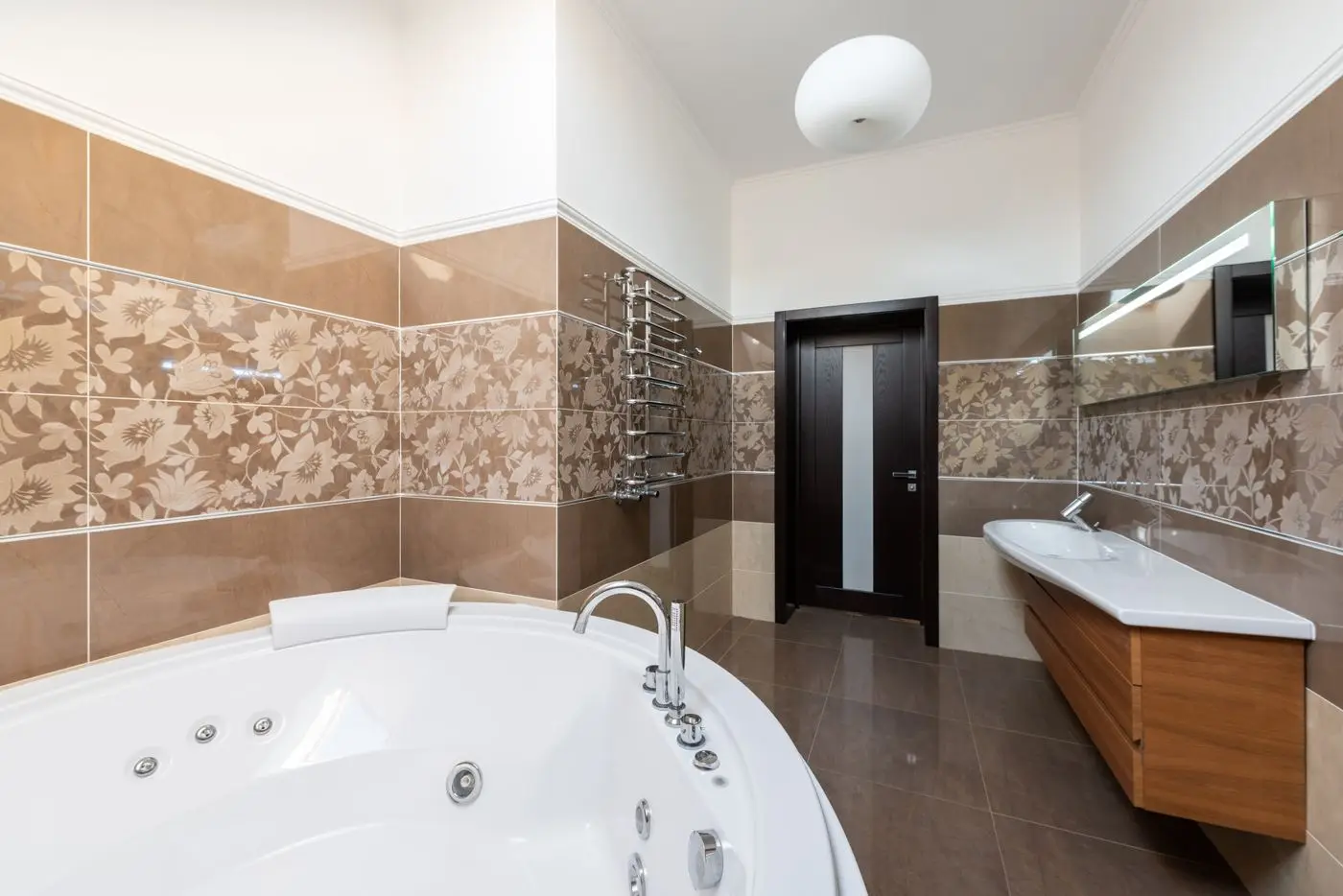 A clean, bright bathroom, the usual place a moisture check starts. Cape Coral.